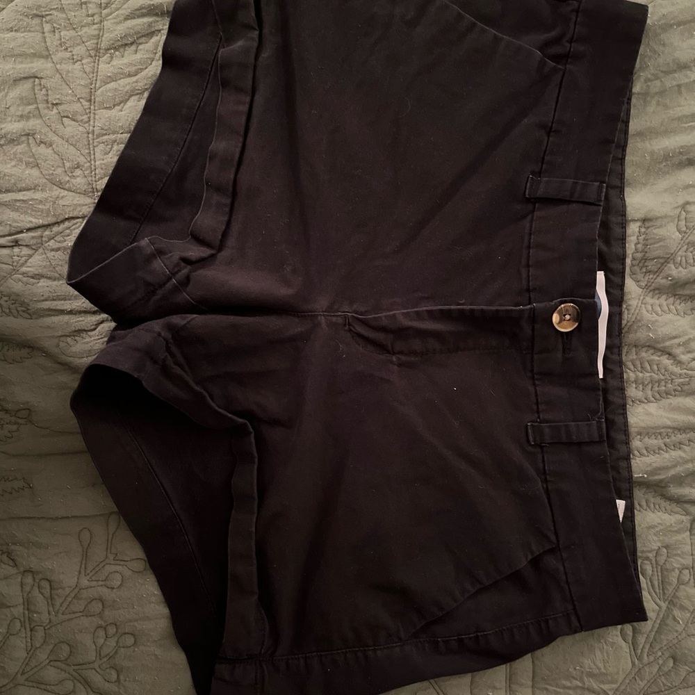 🎆 4 For $25 🎆Old Navy Everyday Mid-Rise Black Short